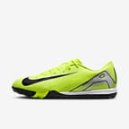 NIKE公式】ナイキ マーキュリアル ヴェイパー 16 アカデミー TF